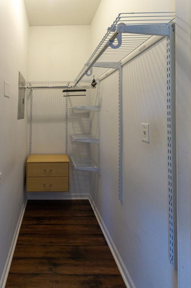 1624 N BELL Avenue Unit: B