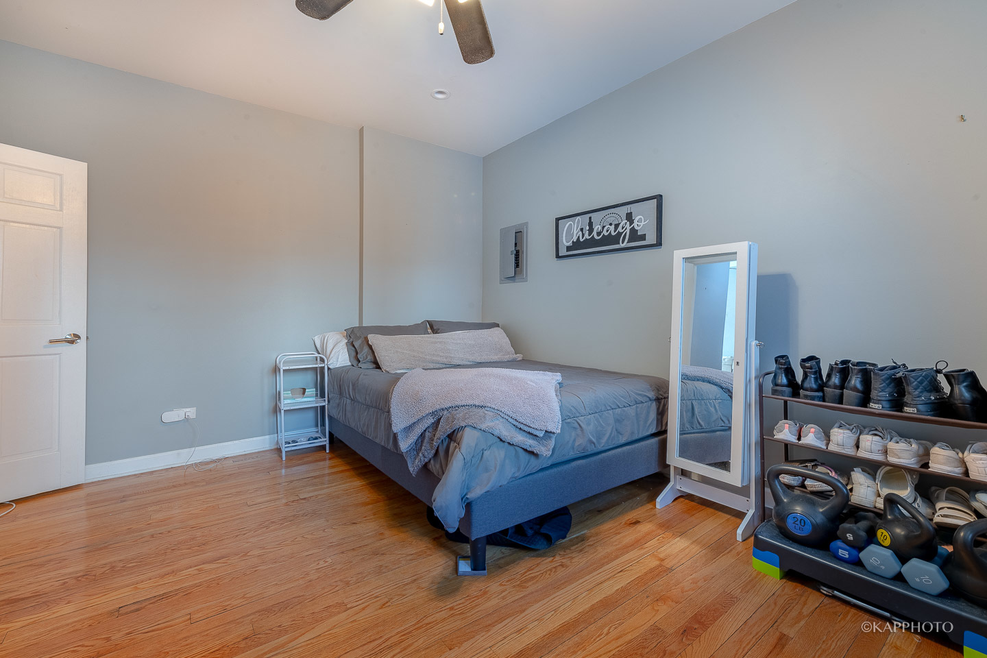1323 W Addison Street Unit: 1B