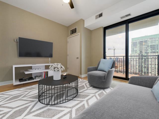 451 W Huron Street Unit: 1306
