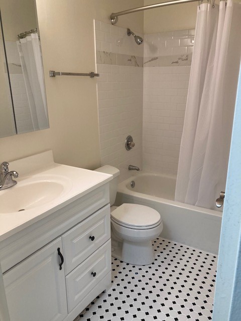 1120 N La Salle Drive Unit: 12D