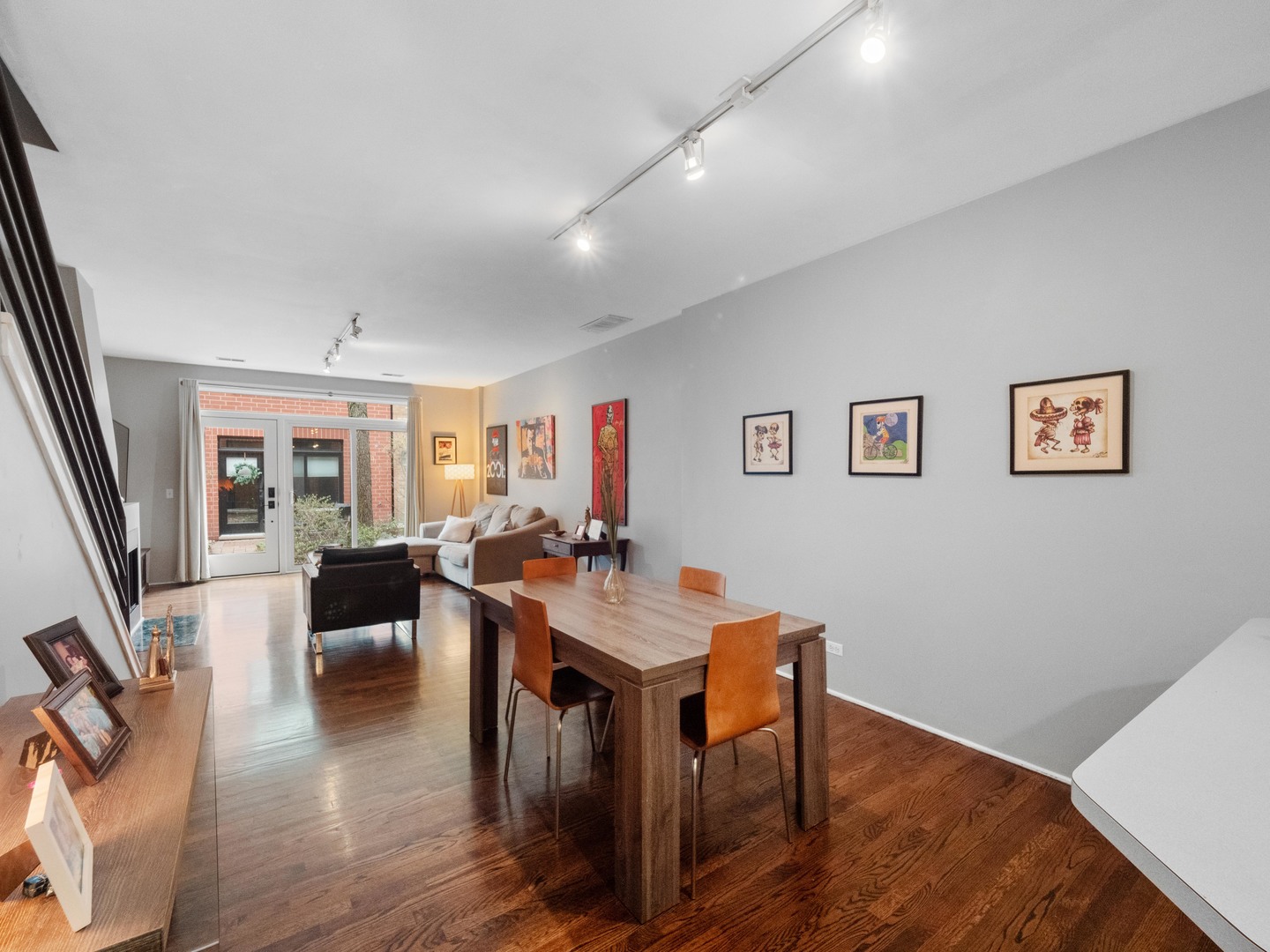 1801 W Diversey Parkway Unit: 30