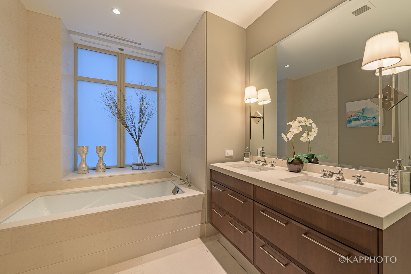 118 E Erie Street Unit: 18D