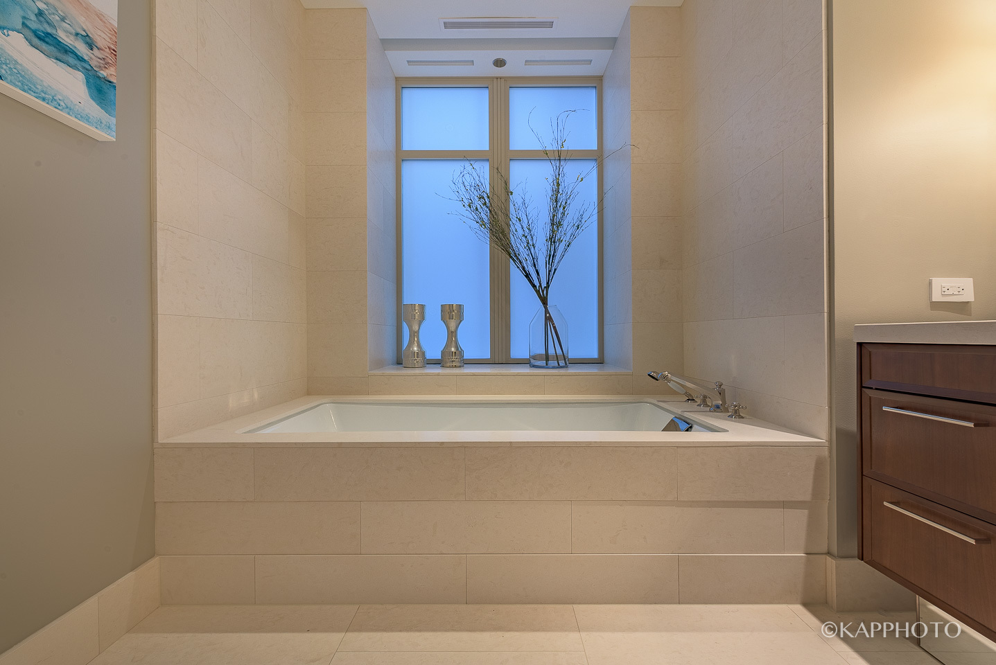 118 E Erie Street Unit: 18D