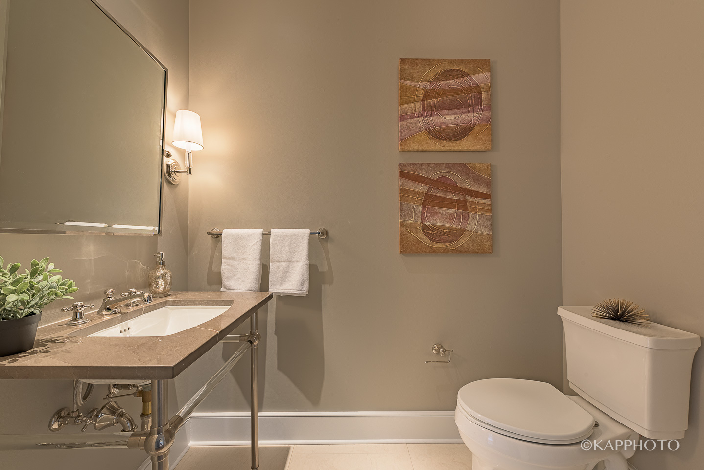 118 E Erie Street Unit: 18D