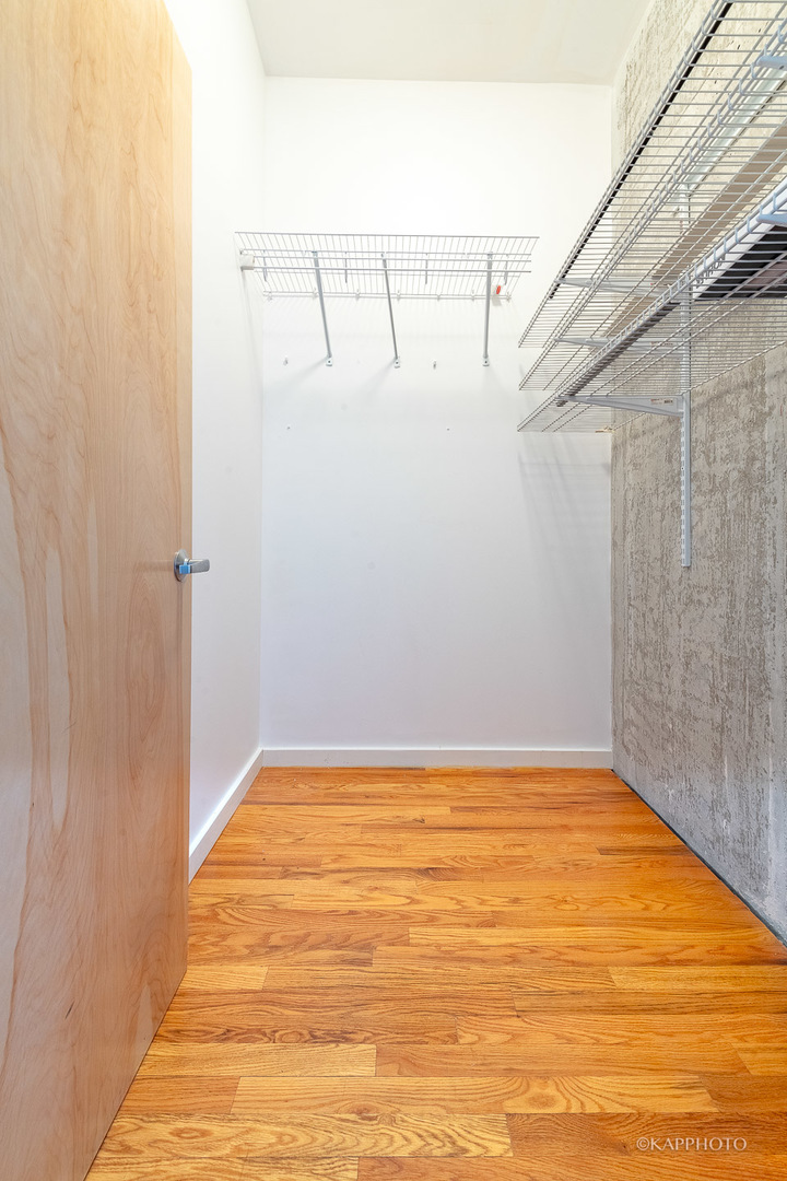 1620 S Michigan Avenue Unit: 1205