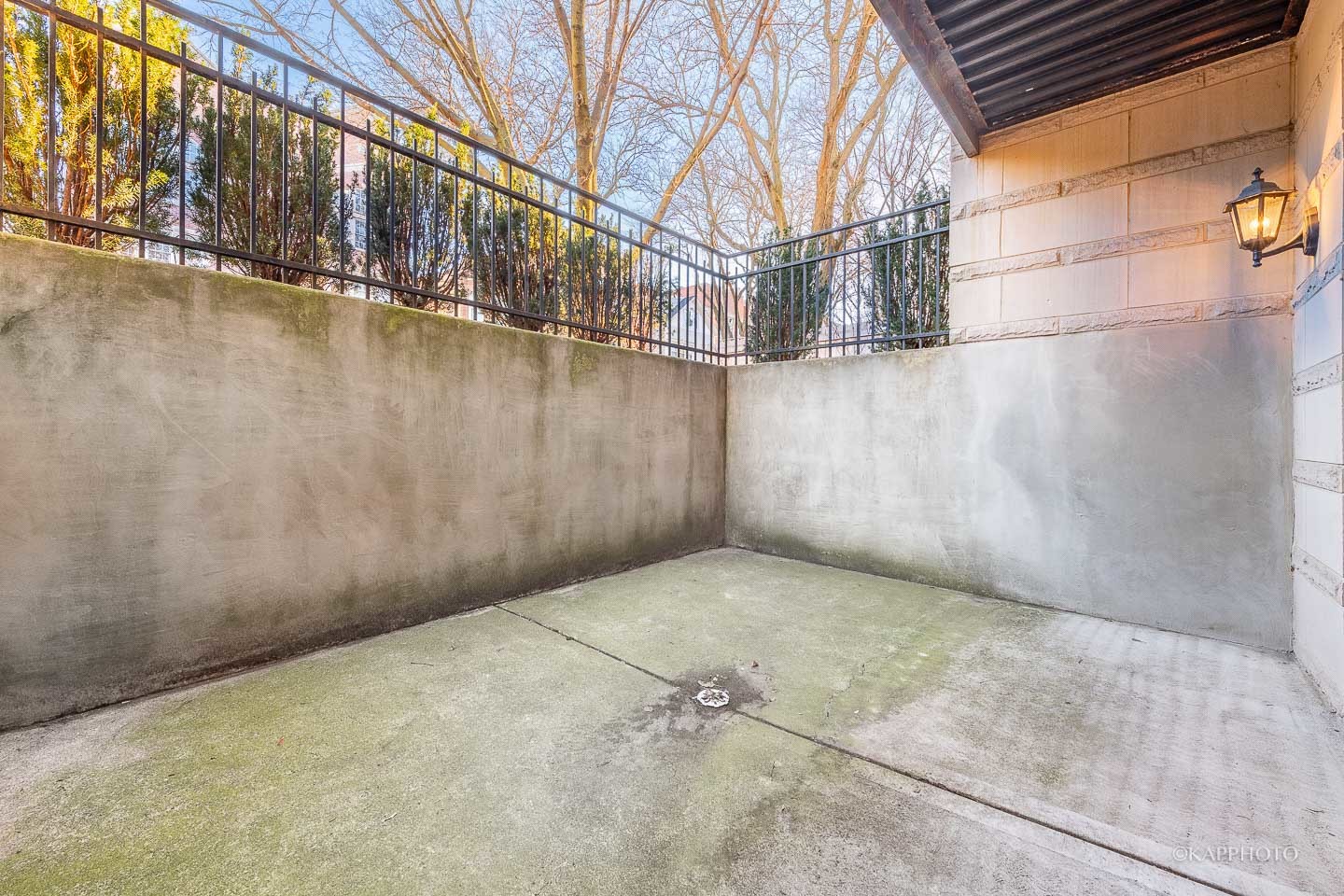 1728 W Roscoe Street Unit: G