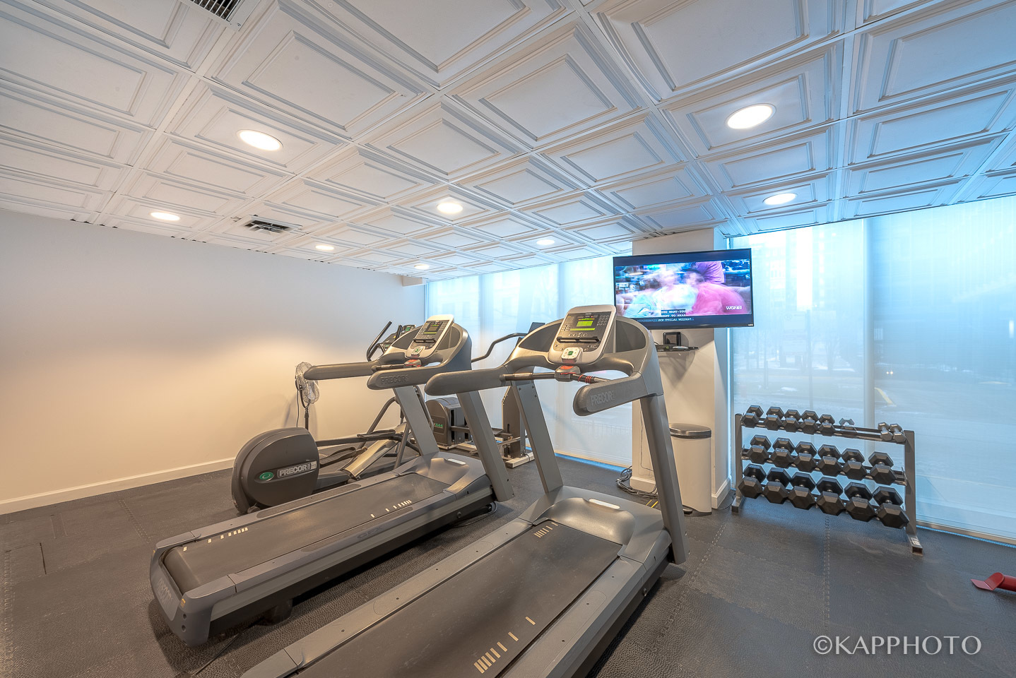 253 E Delaware Place Unit: 12F