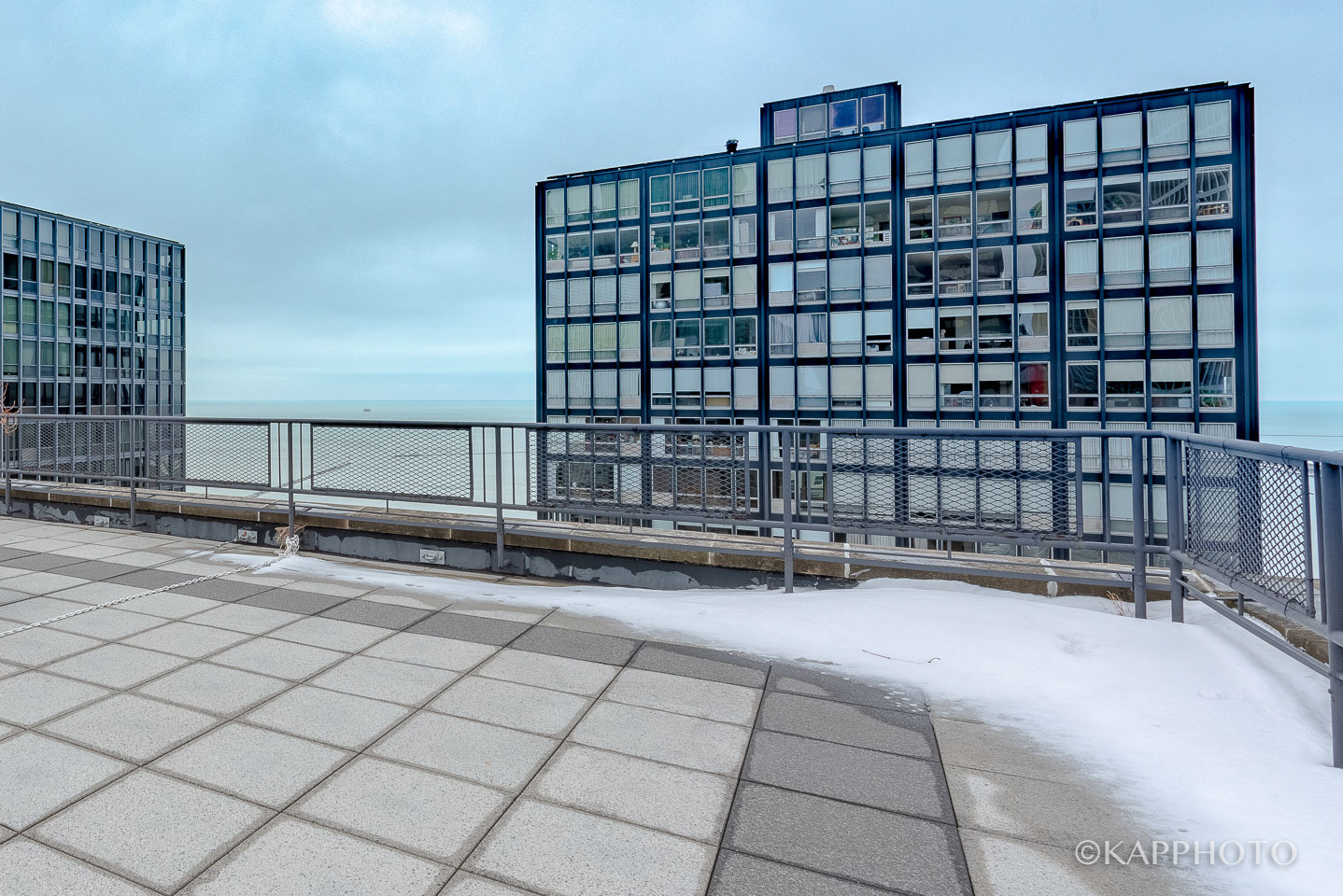 253 E Delaware Place Unit: 12F