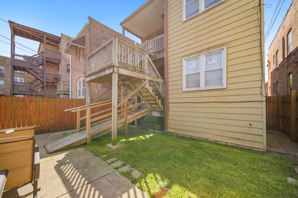 7939 S Champlain Avenue