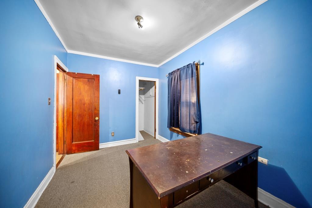 7939 S Champlain Avenue