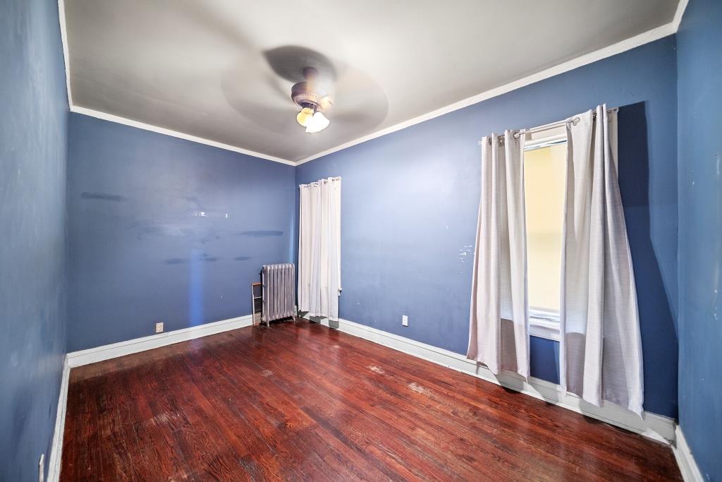 7939 S Champlain Avenue