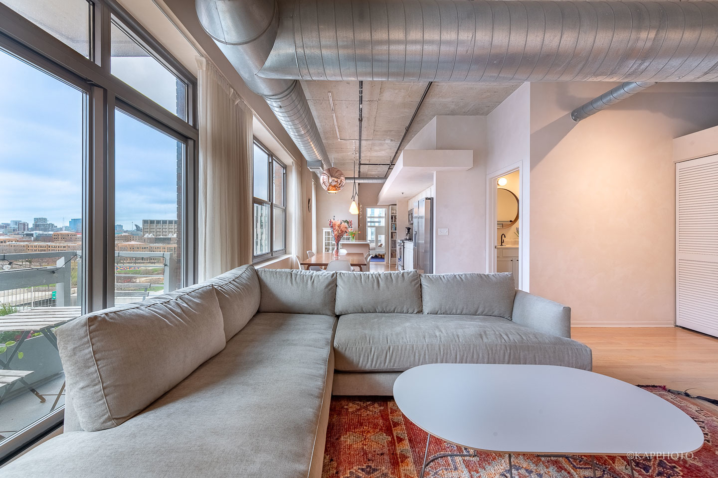 933 W Van Buren Street Unit: 707