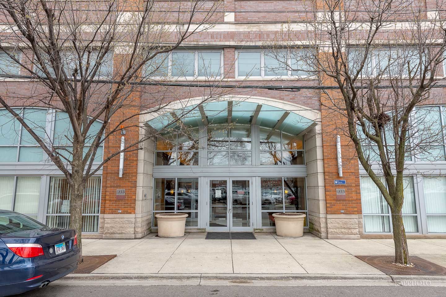 933 W Van Buren Street Unit: 707