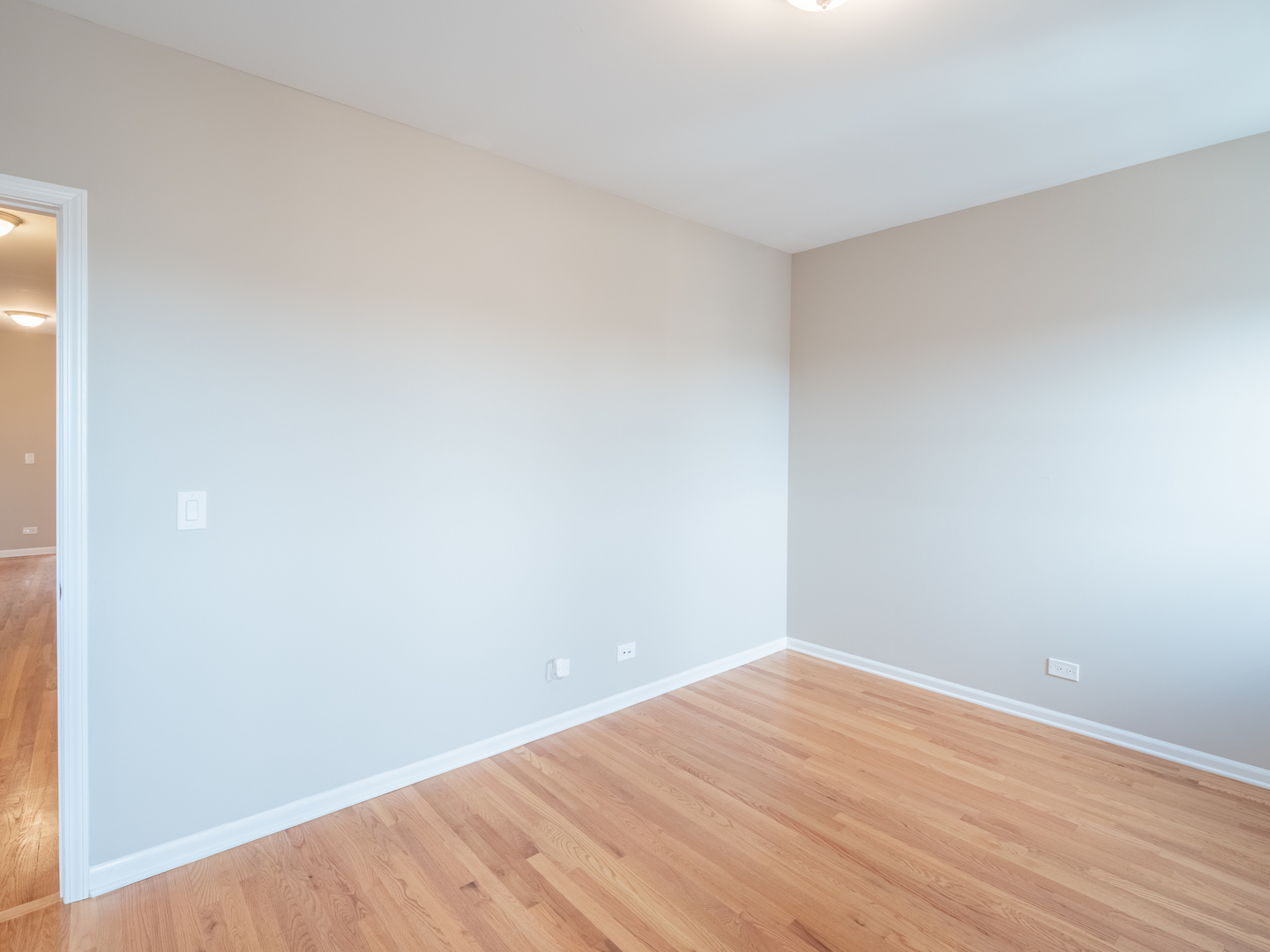 2611 S Halsted Street Unit: 4