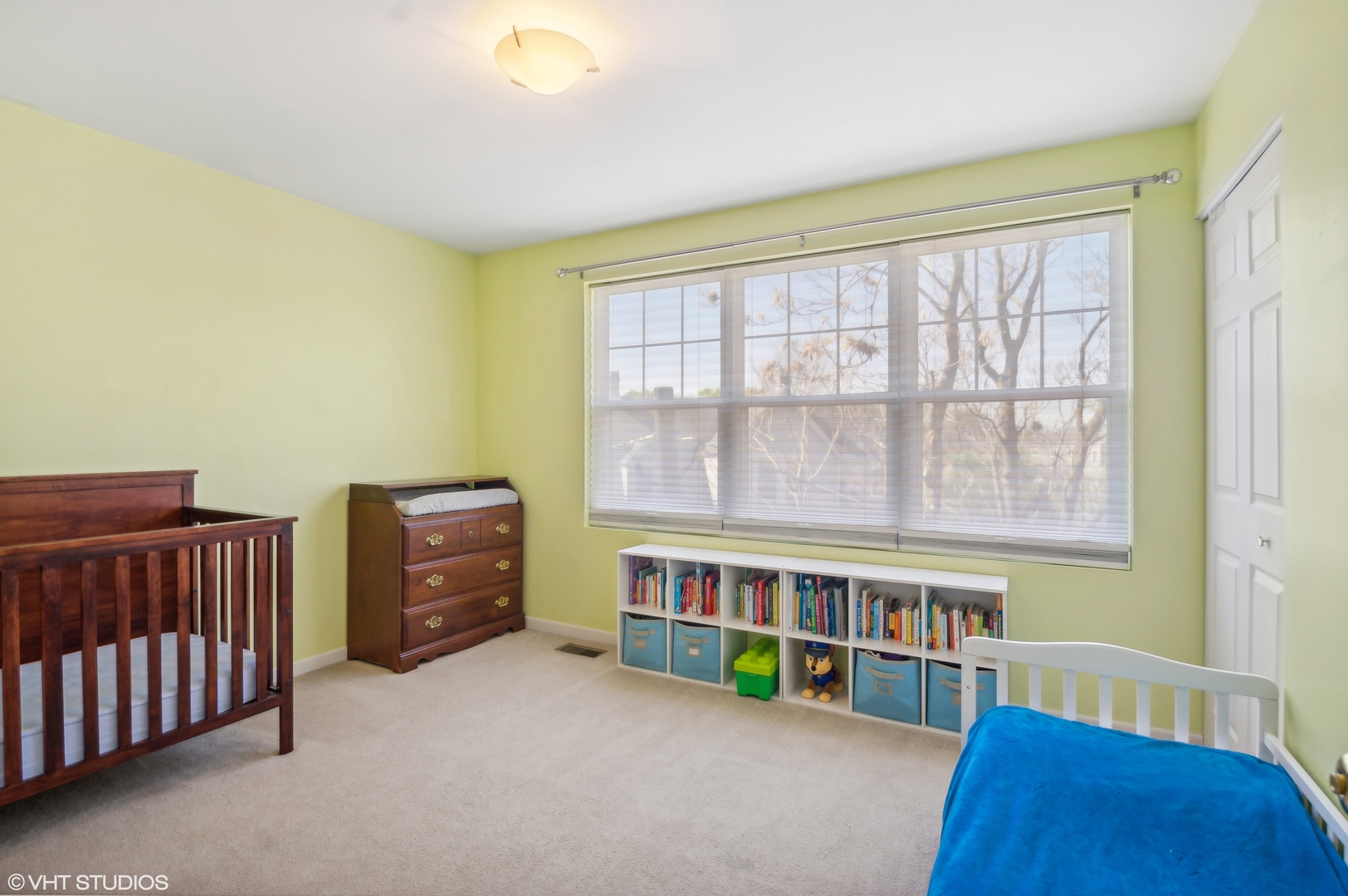 3874 N Milwaukee Court