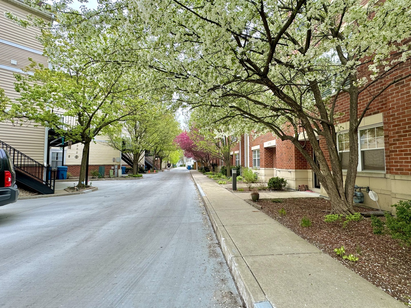 3874 N Milwaukee Court