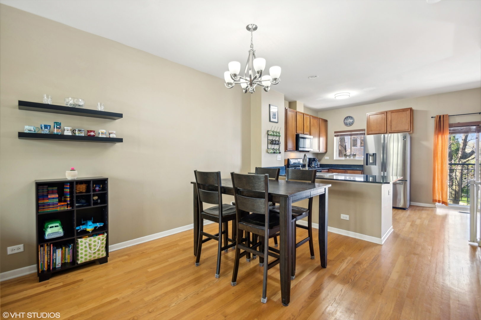 3874 N Milwaukee Court