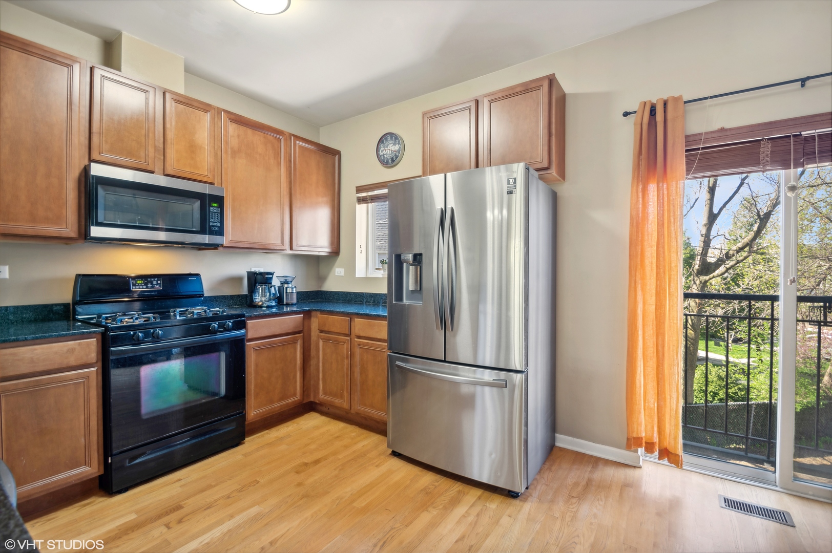 3874 N Milwaukee Court