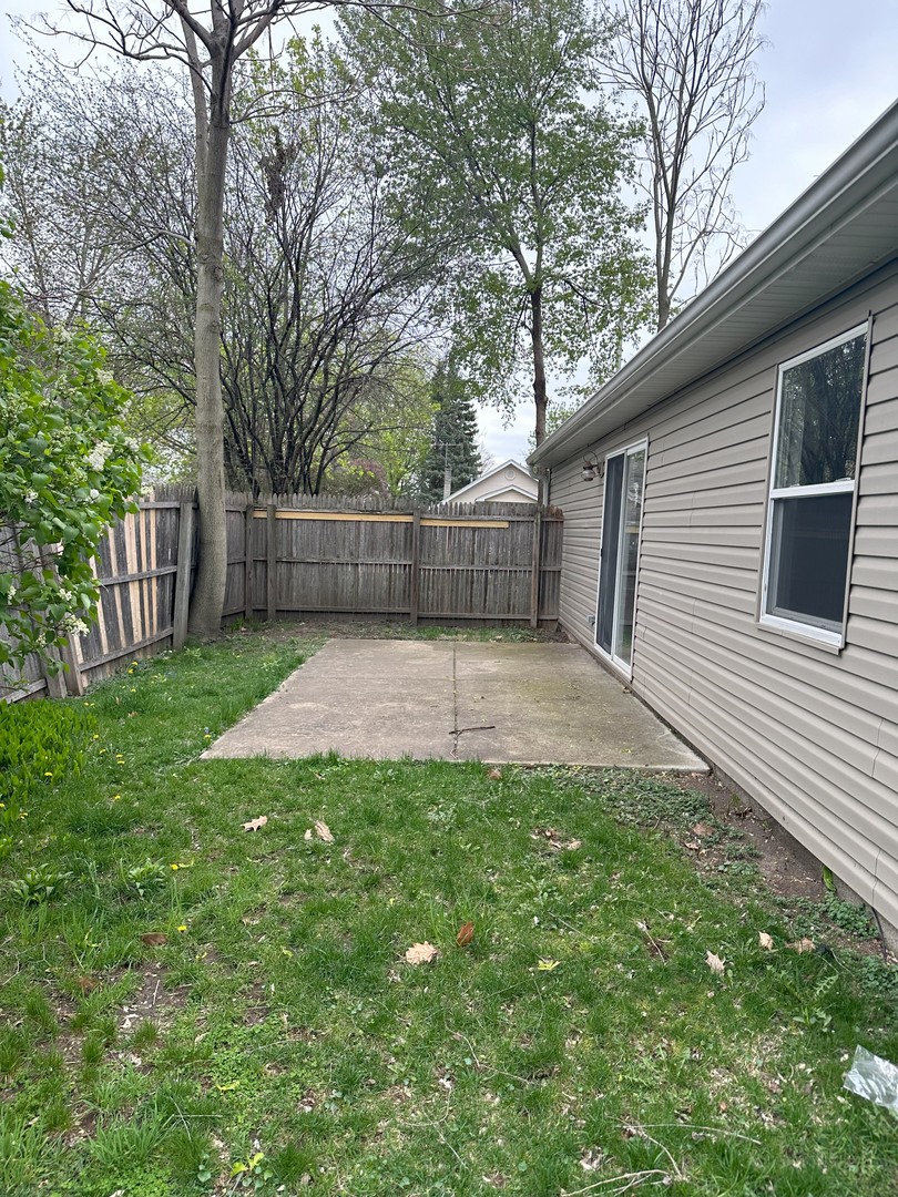 14528 Spaulding Avenue