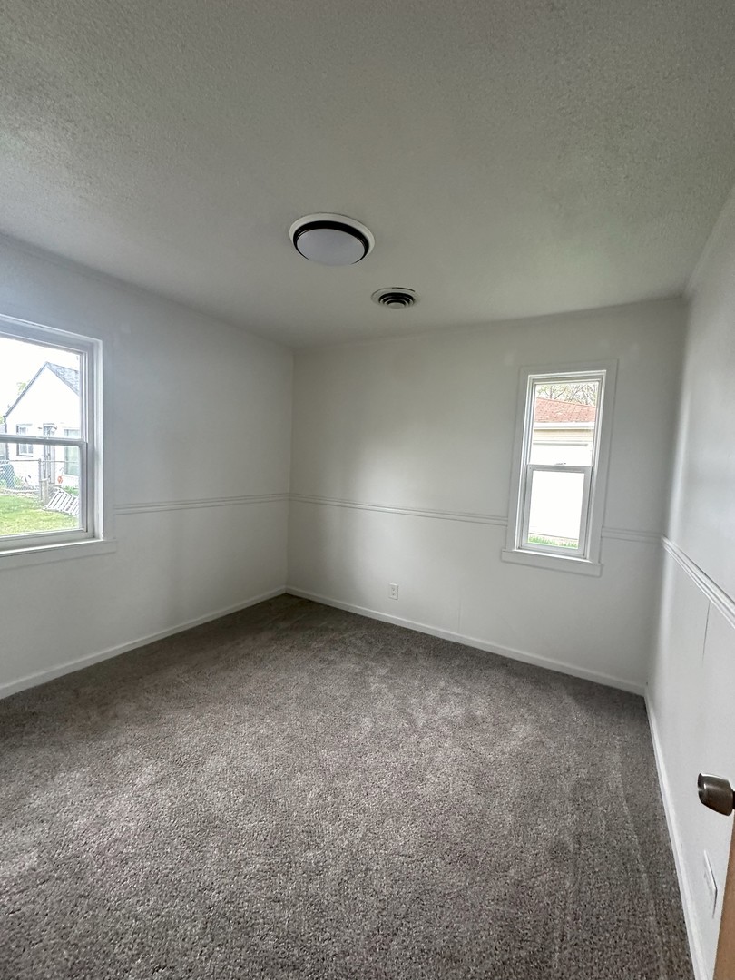 14528 Spaulding Avenue