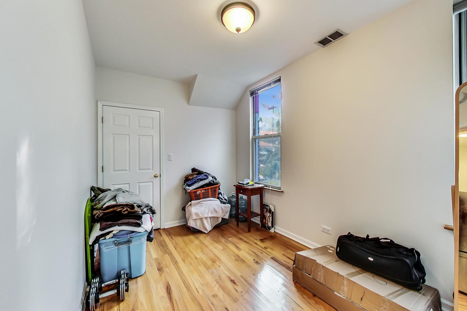 2148 W Erie Street Unit: 1