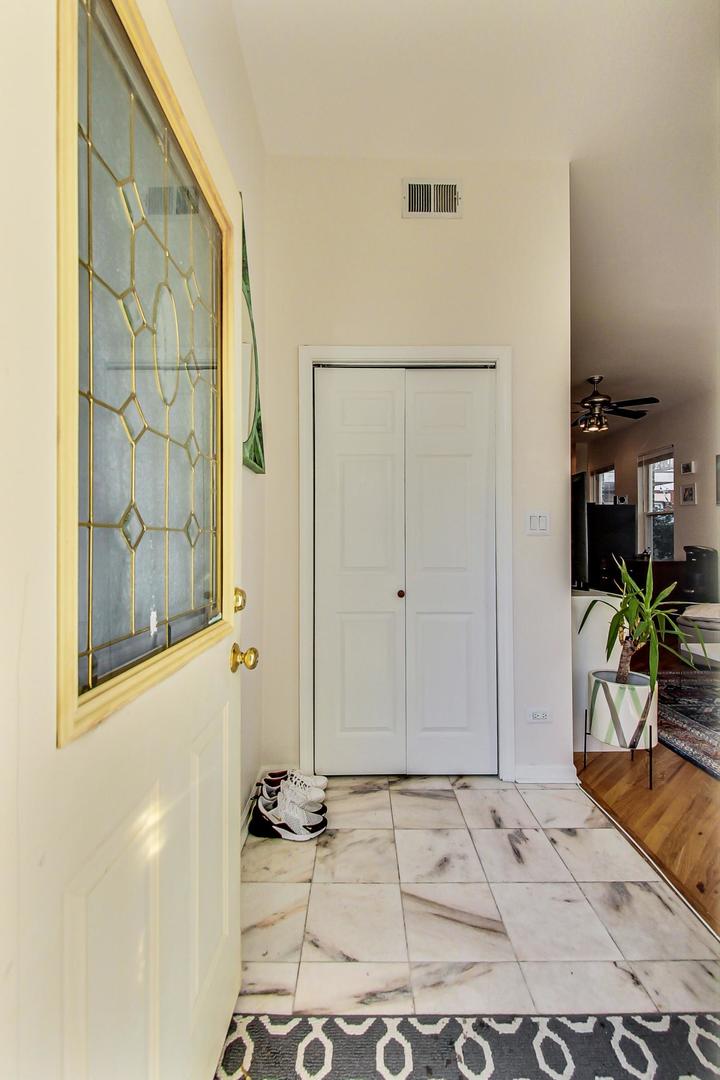 2148 W Erie Street Unit: 1