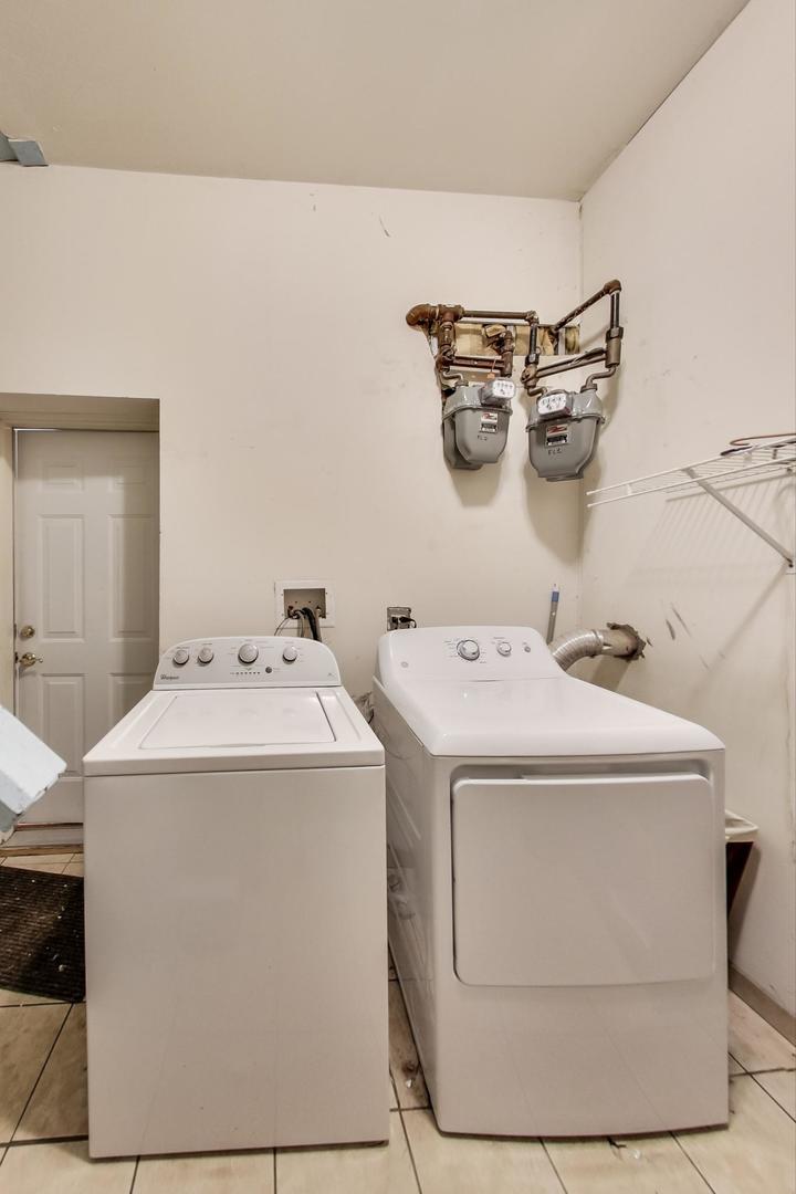2148 W Erie Street Unit: 1
