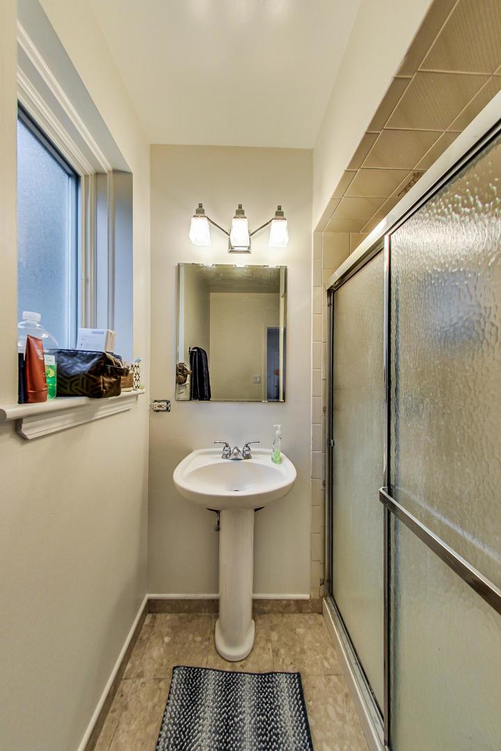 2148 W Erie Street Unit: 1