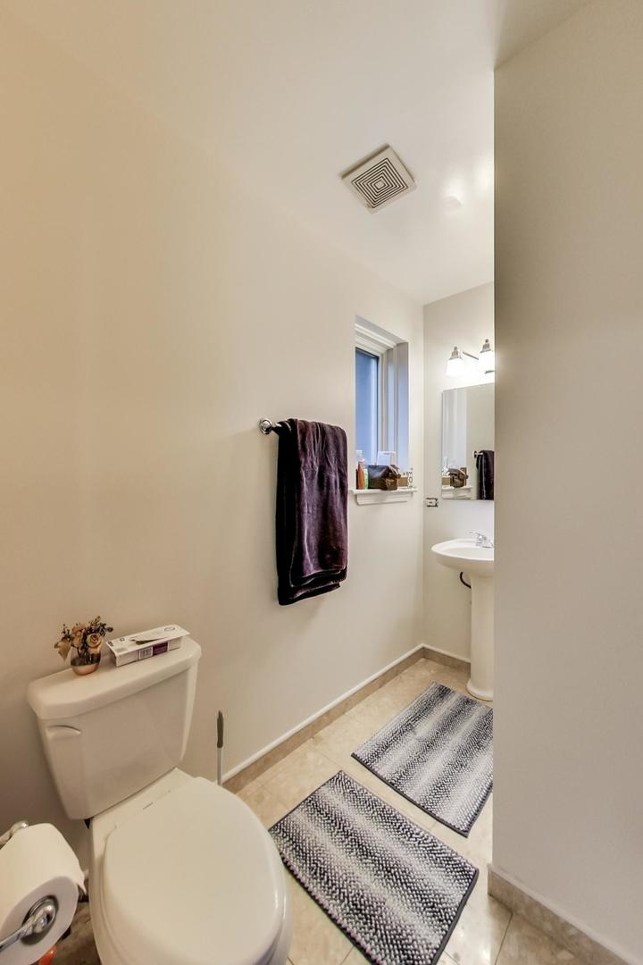 2148 W Erie Street Unit: 1