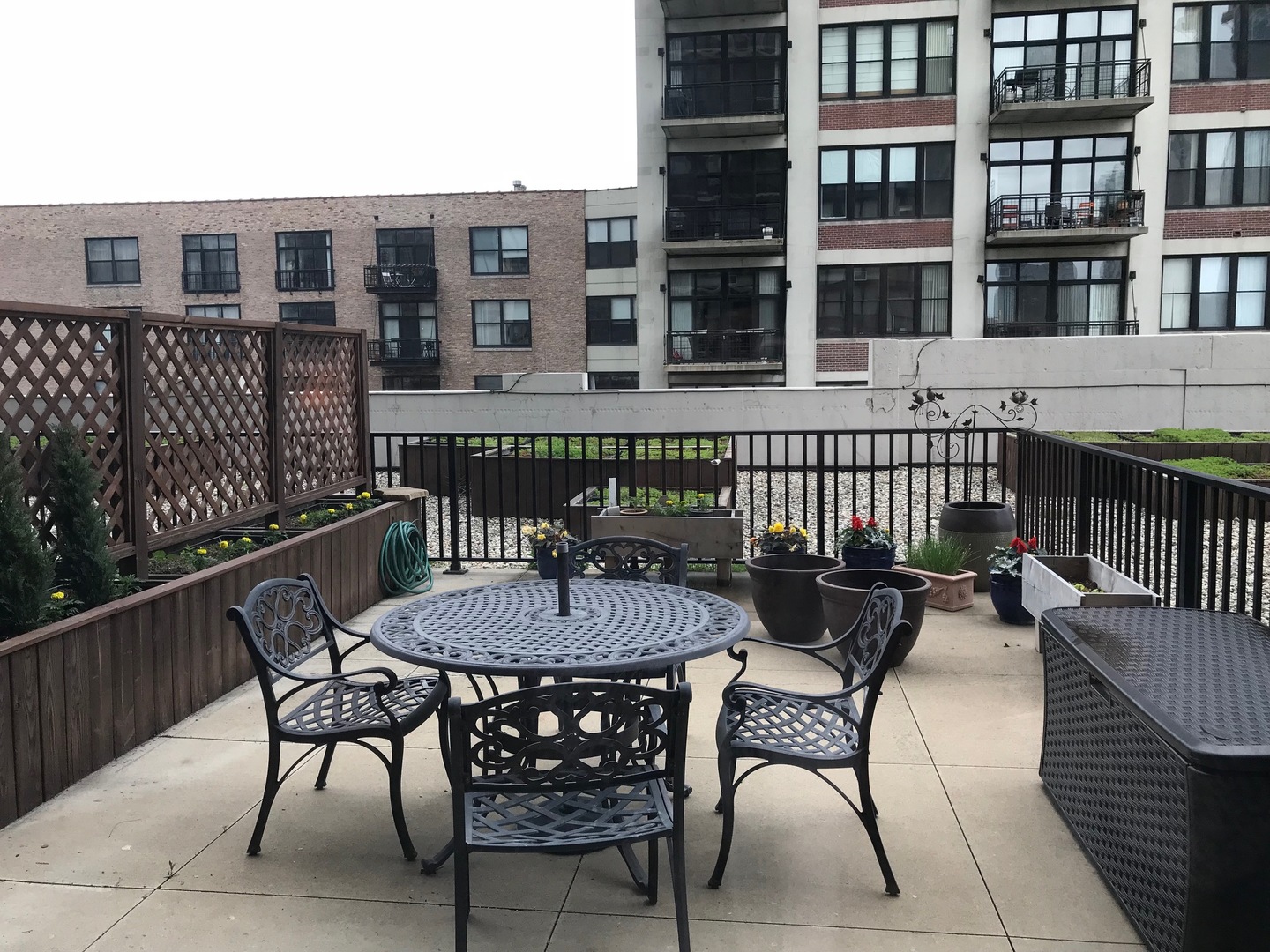 210 S Desplaines Street Unit: 608