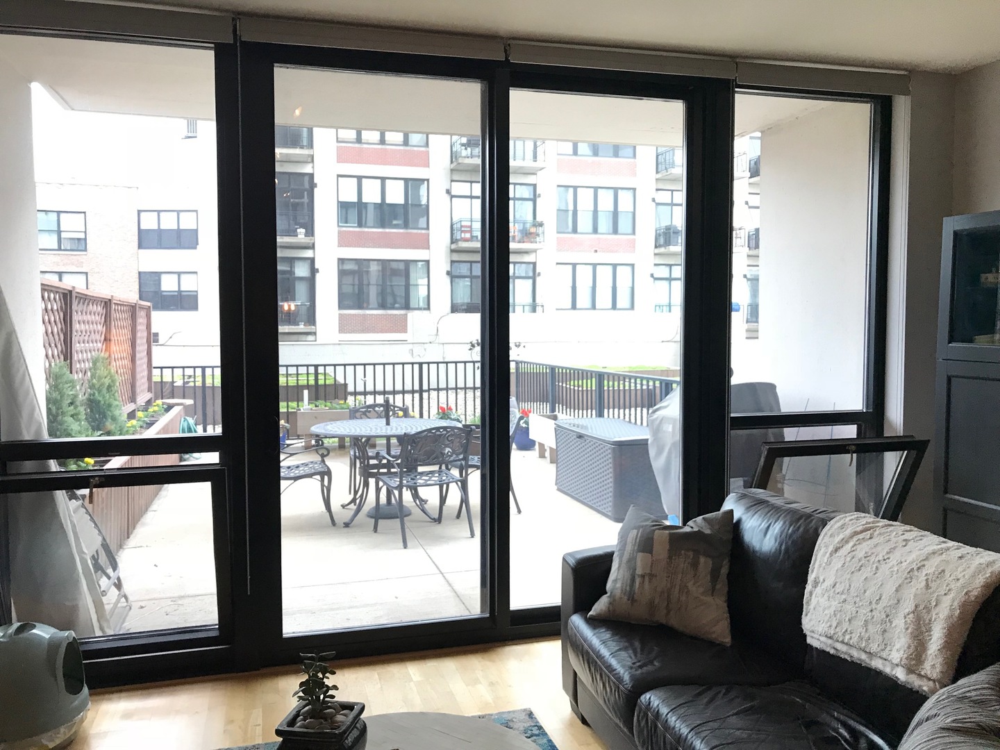 210 S Desplaines Street Unit: 608