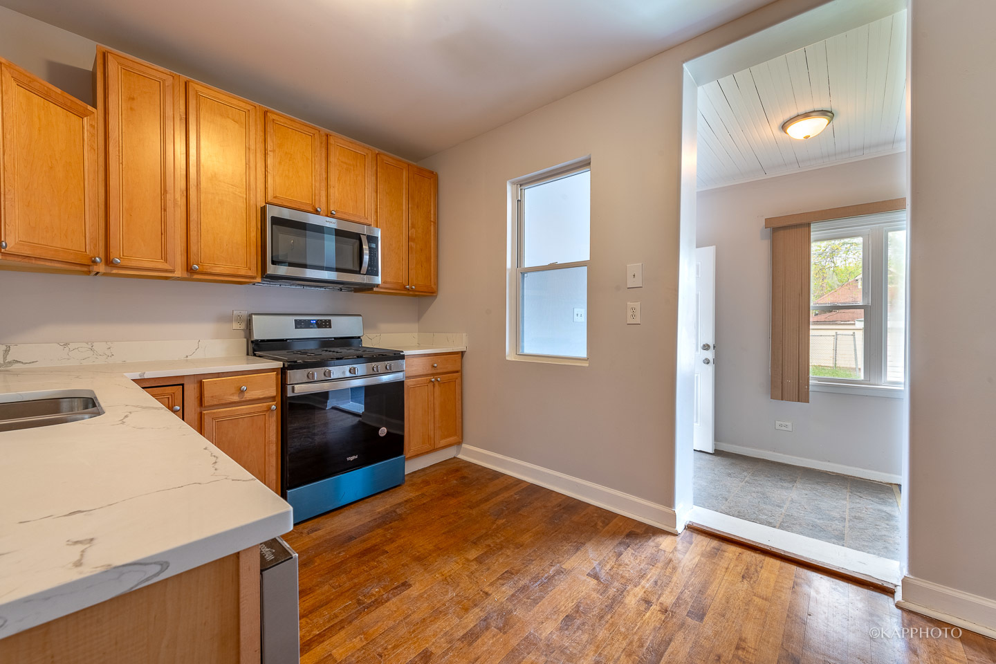 8030 S Princeton Avenue