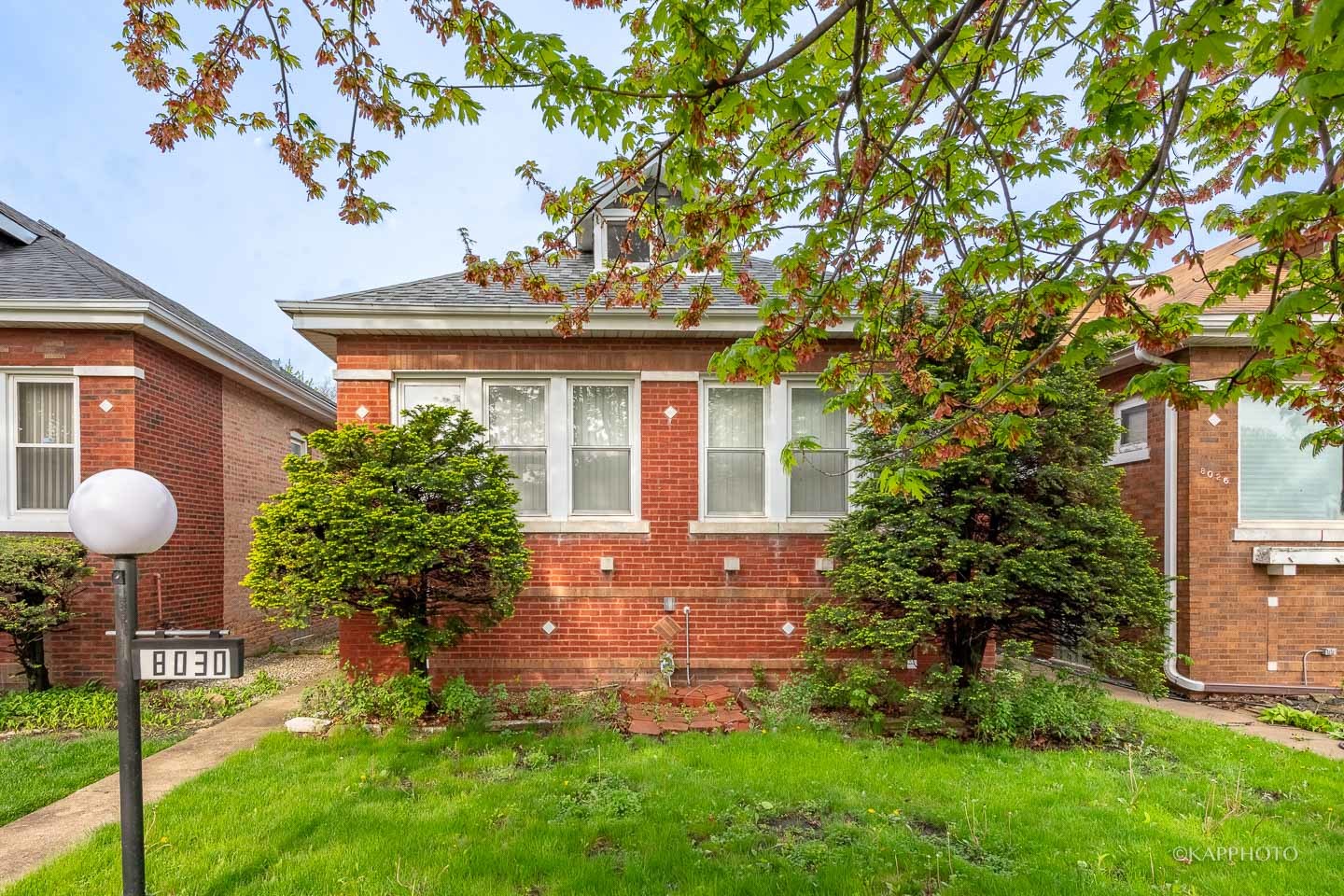 8030 S Princeton Avenue