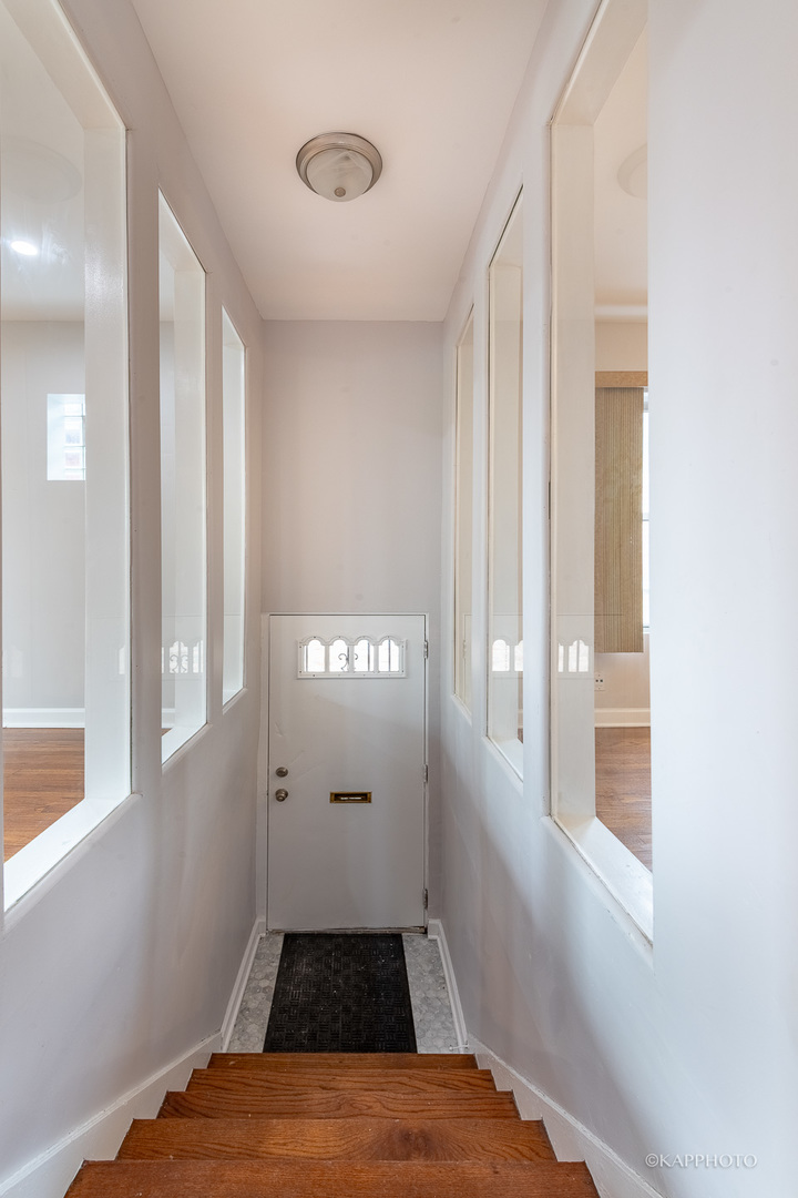 8030 S Princeton Avenue