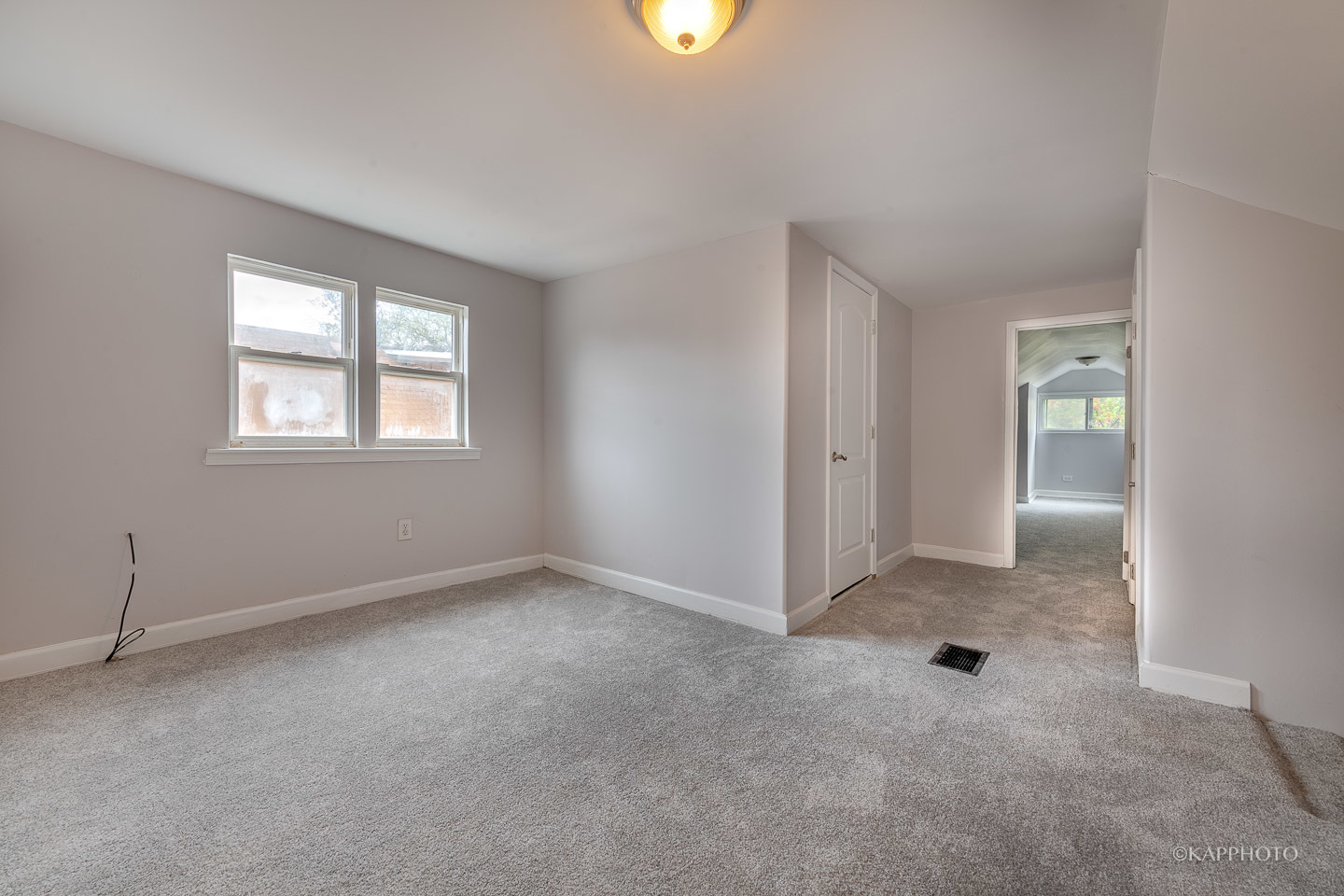 8030 S Princeton Avenue