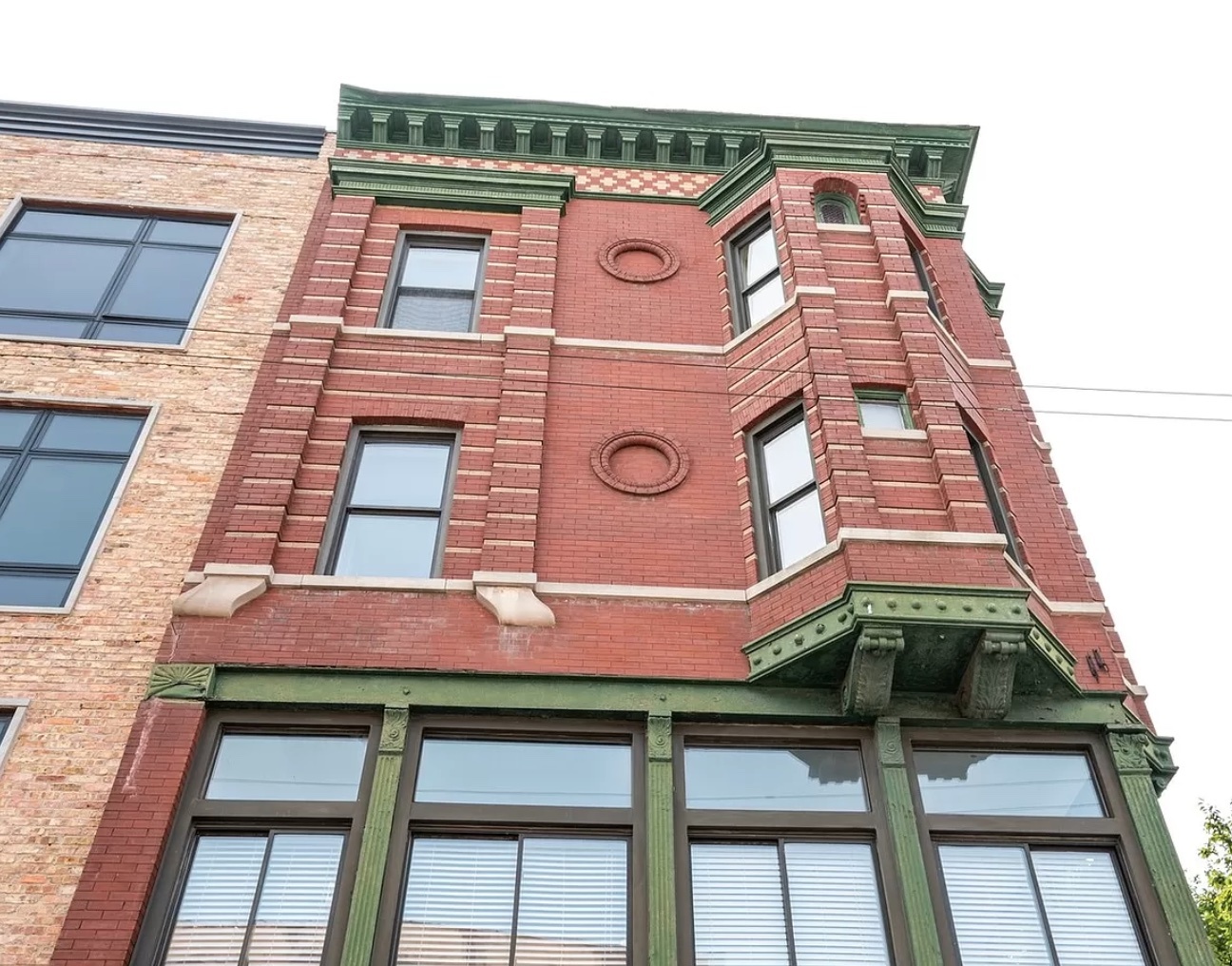 1859 W Chicago Avenue Unit: 3F