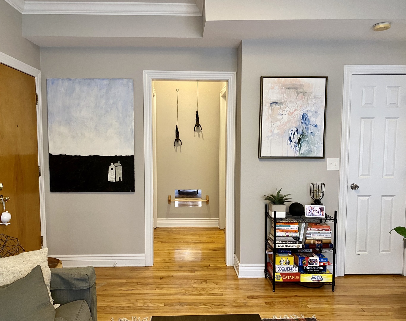 2017 N LEAVITT Street Unit: 1