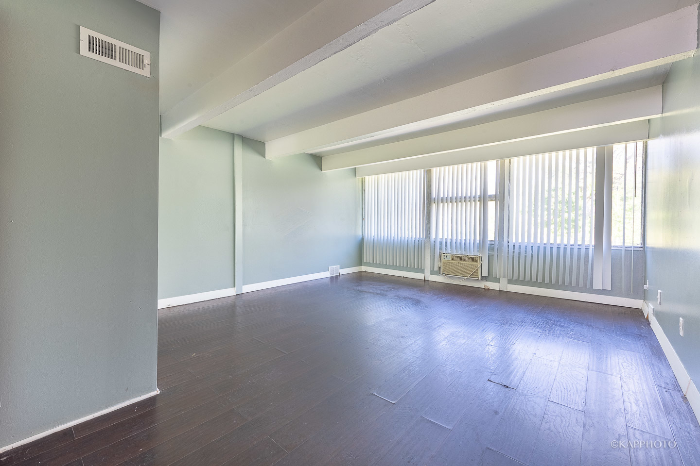 4800 S Drexel Boulevard Unit: C