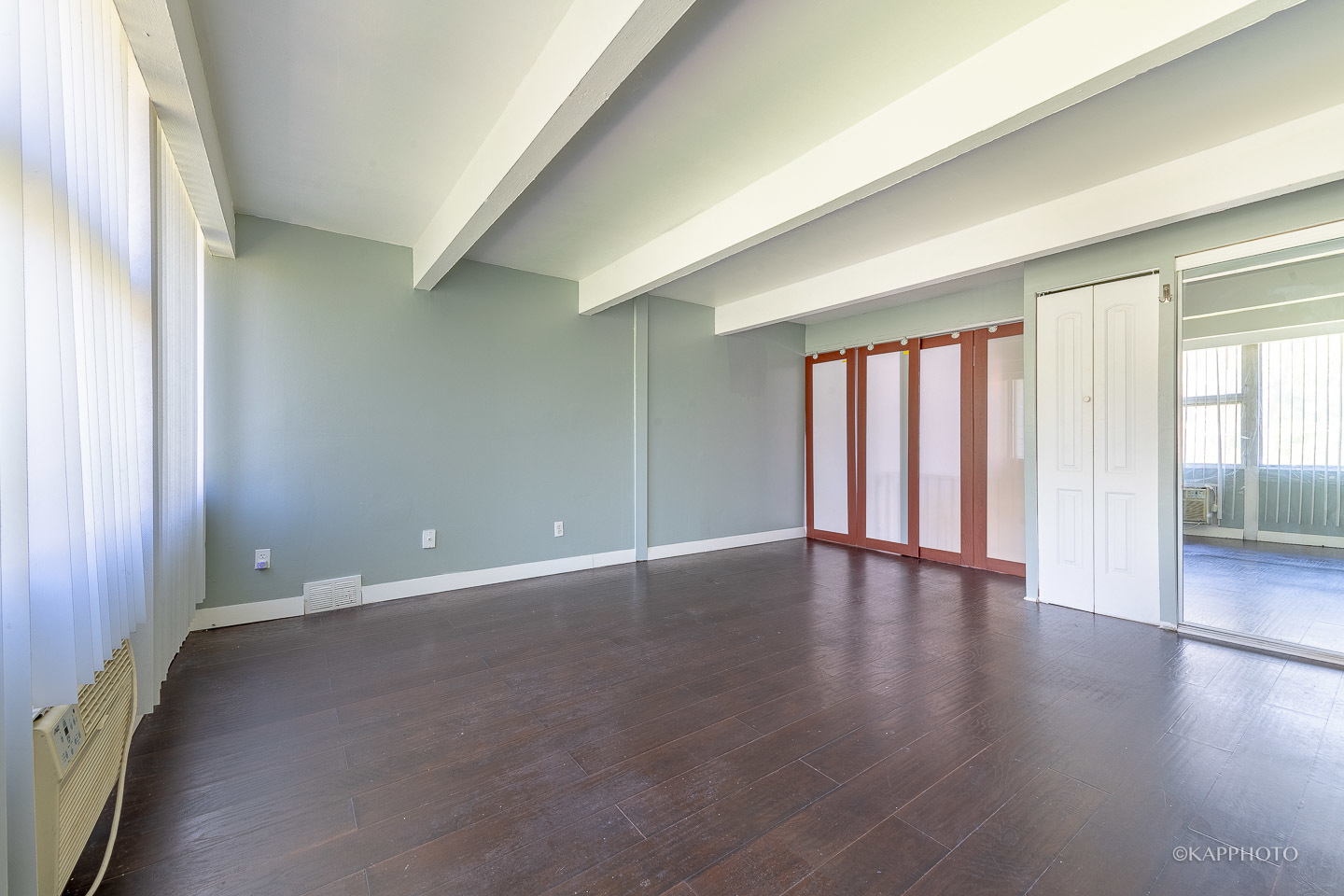 4800 S Drexel Boulevard Unit: C