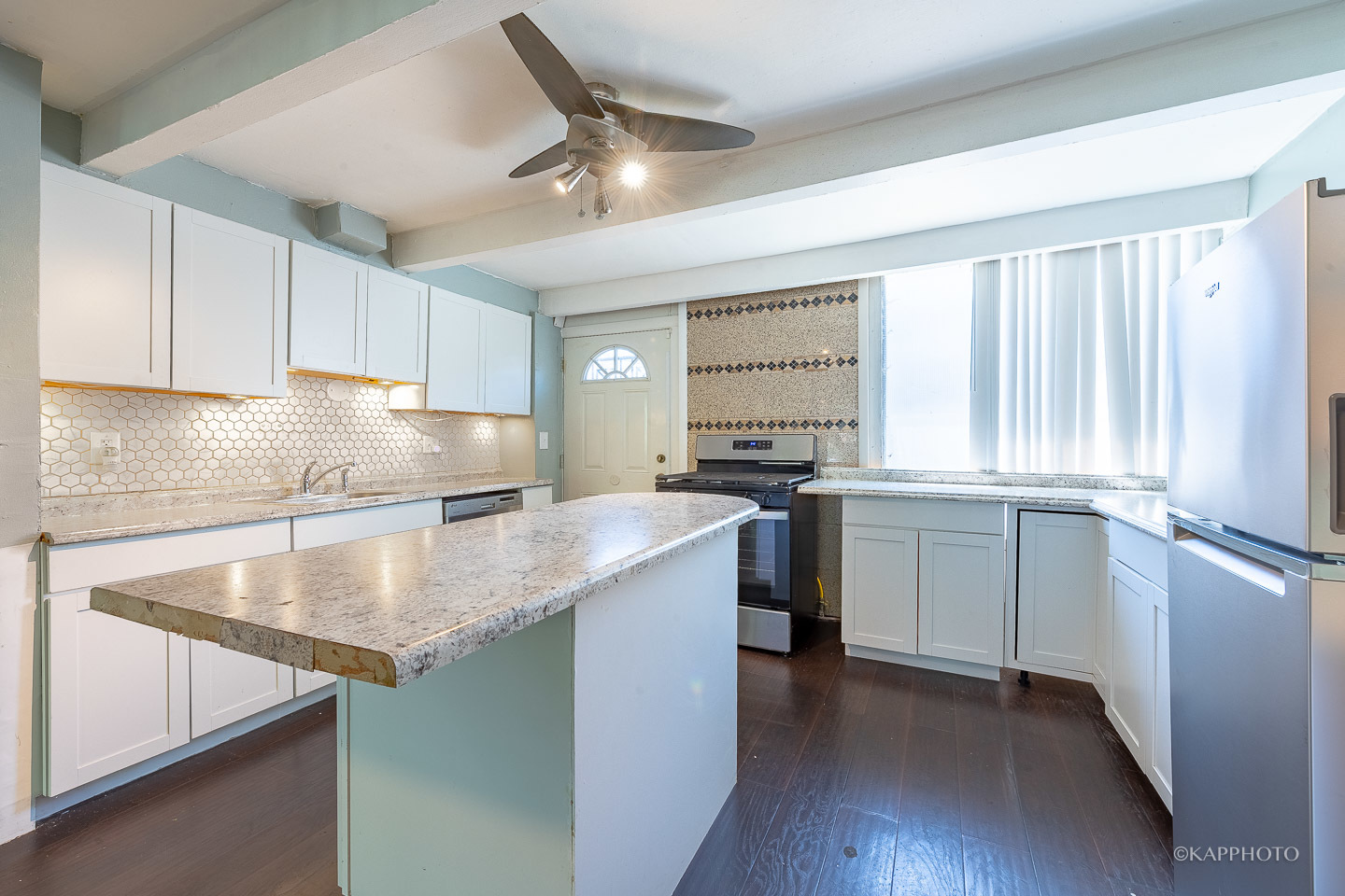 4800 S Drexel Boulevard Unit: C