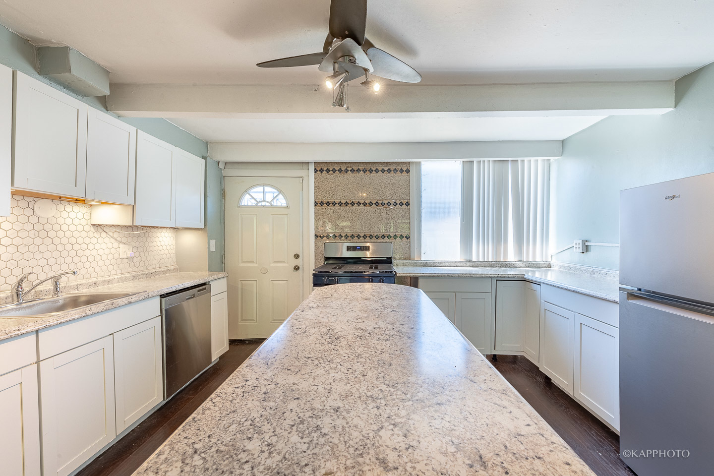 4800 S Drexel Boulevard Unit: C