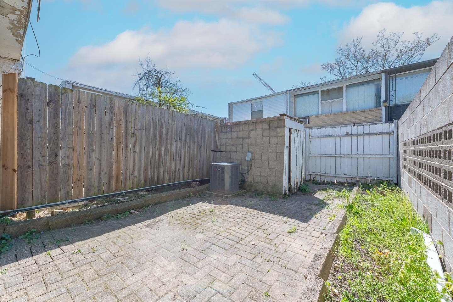 4800 S Drexel Boulevard Unit: C