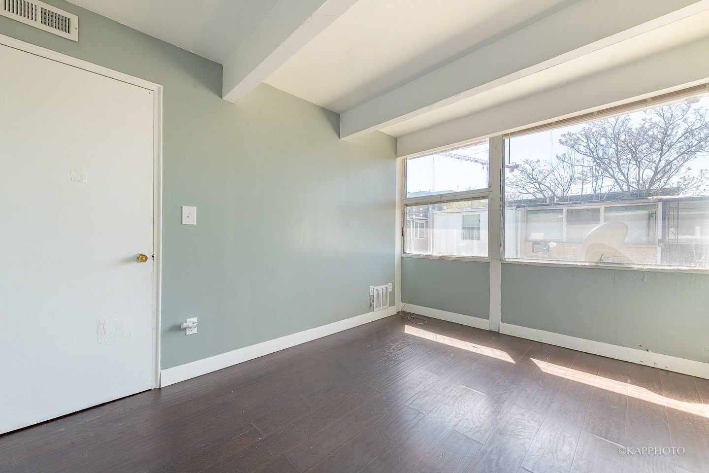 4800 S Drexel Boulevard Unit: C