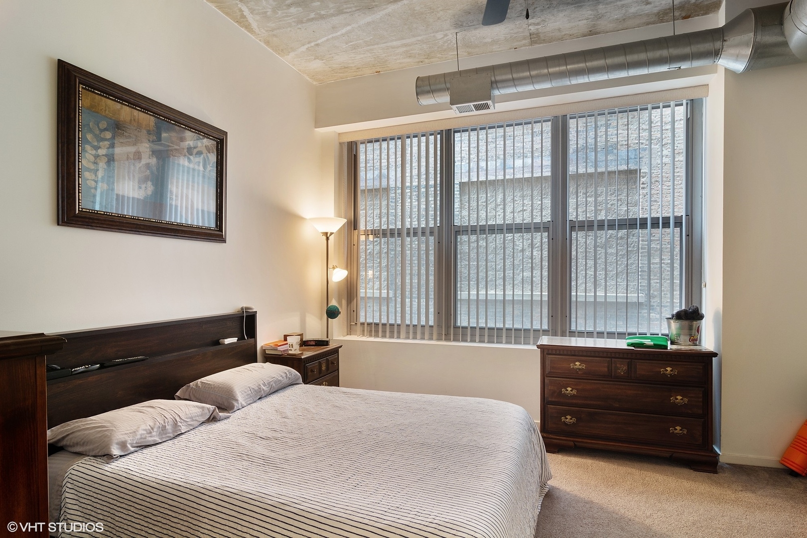 933 W Van Buren Street Unit: 318