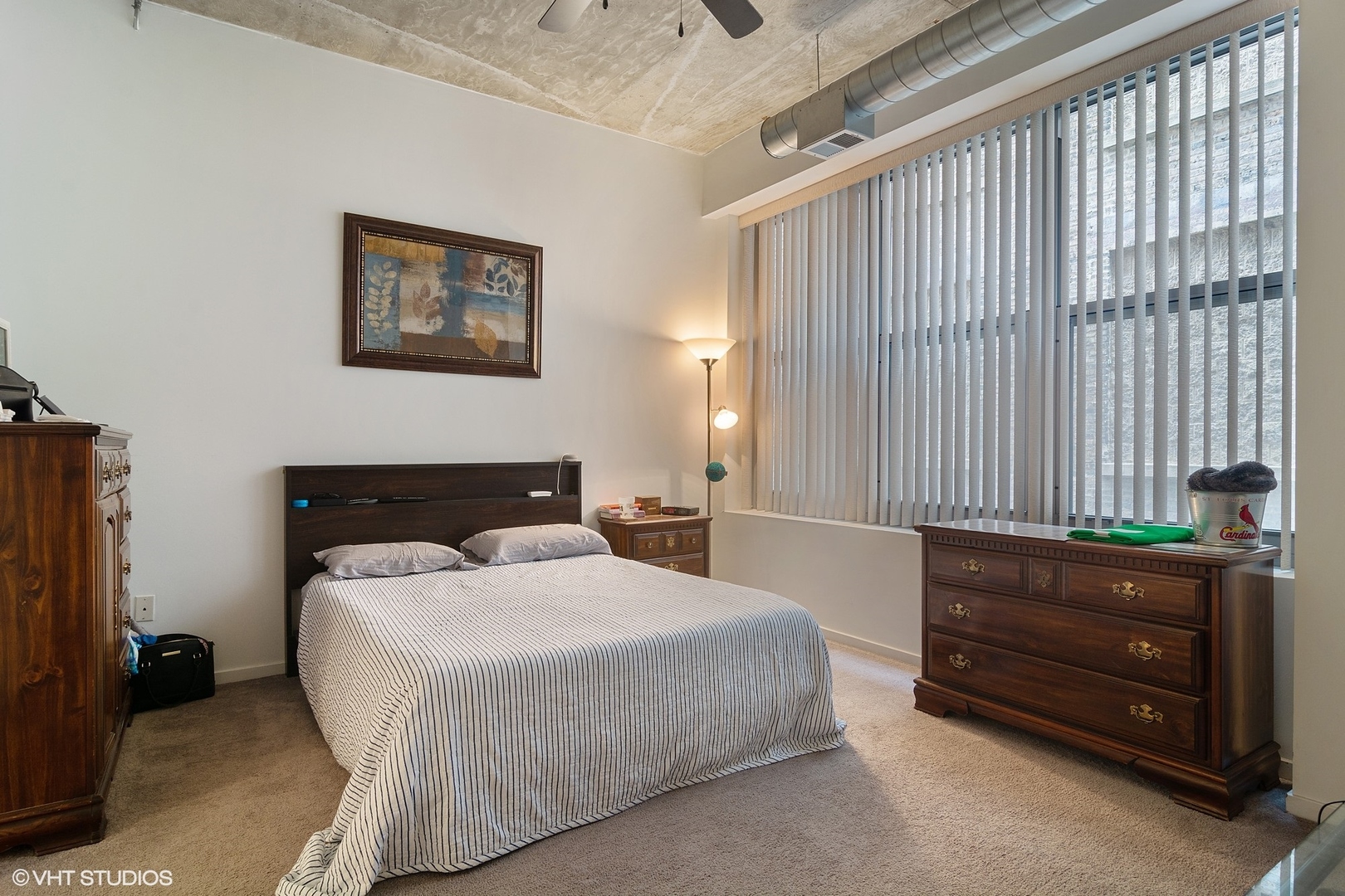933 W Van Buren Street Unit: 318