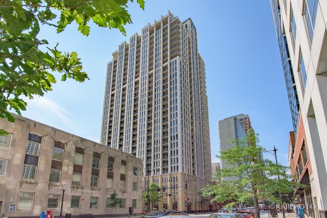 1250 S Michigan Avenue Unit: 1600