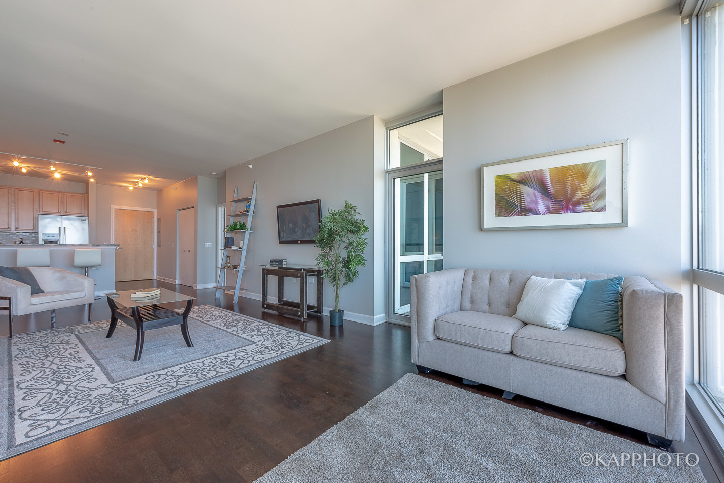 1629 S Prairie Avenue Unit: 2302