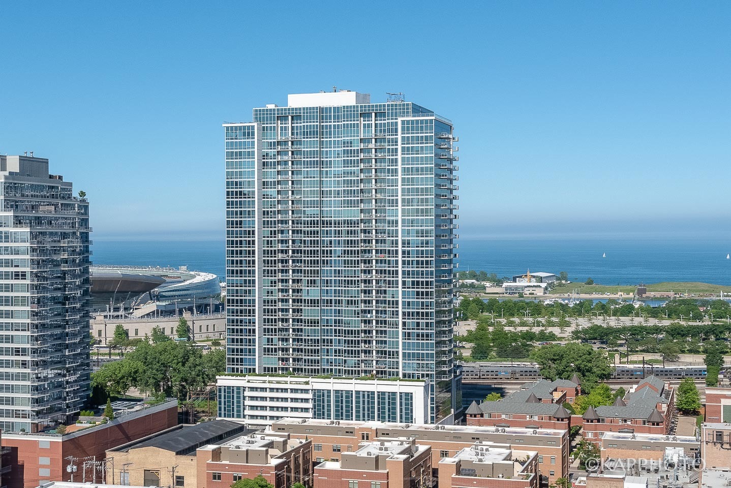 1629 S Prairie Avenue Unit: 2302