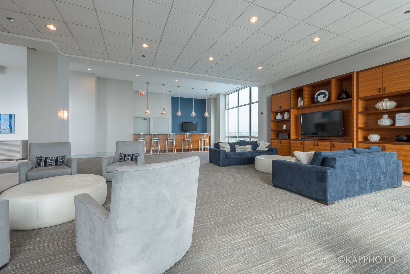 1629 S Prairie Avenue Unit: 2302