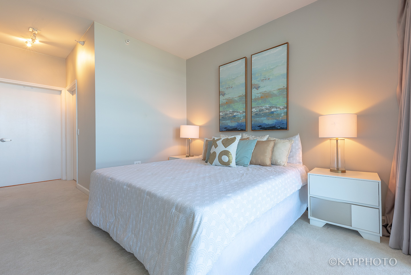 1629 S Prairie Avenue Unit: 2302